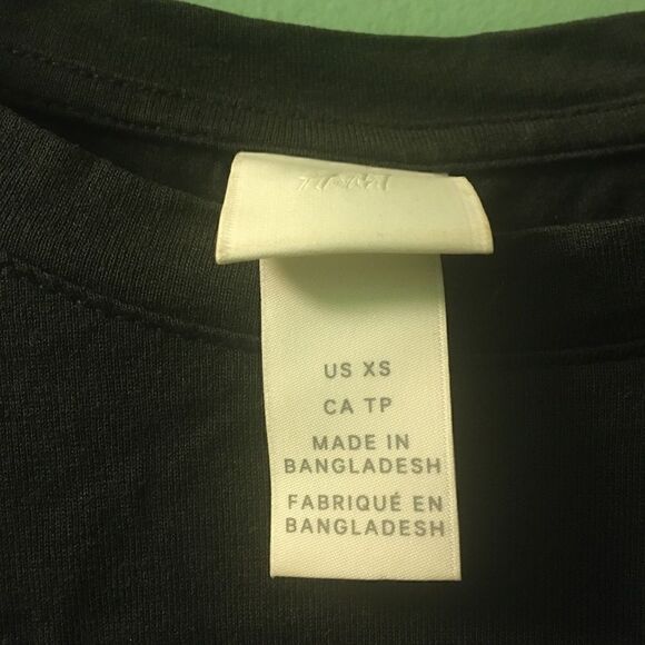 Black graphic tee - Picture 2 of 3